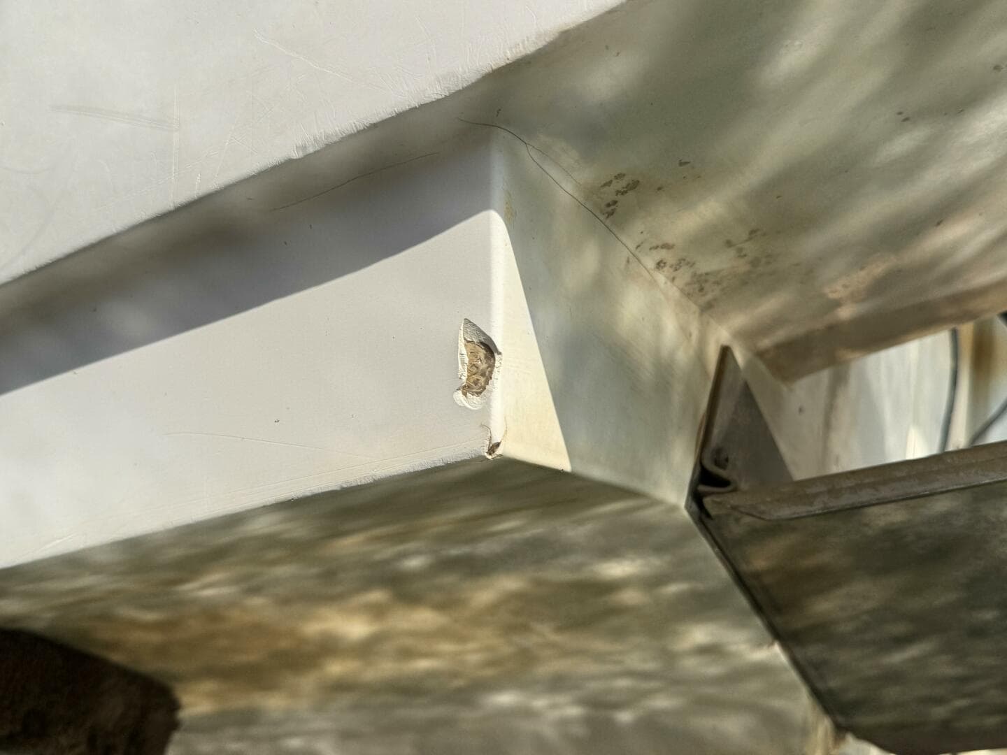 1994 Chaparral Signature 27 Cabin Cruiser