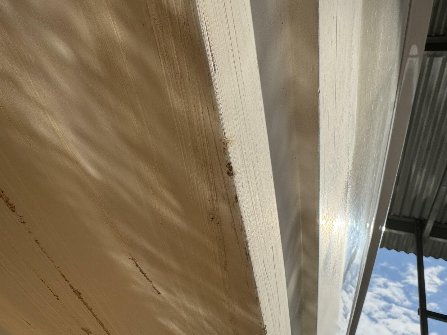 1994 Chaparral Signature 27 Cabin Cruiser