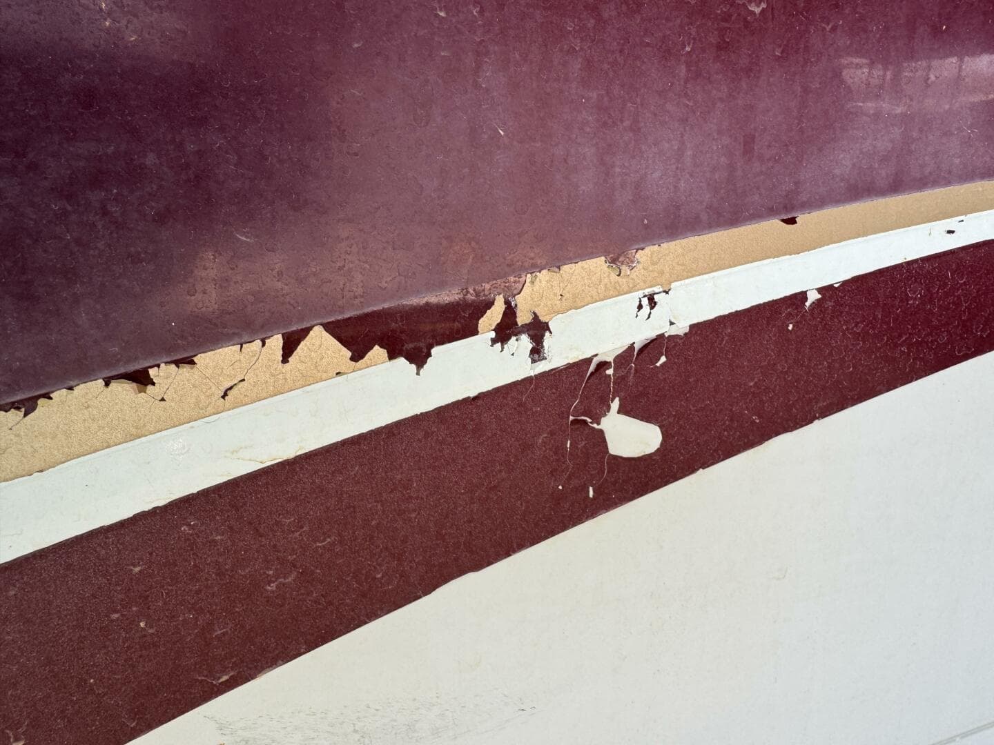 1994 Chaparral Signature 27 Cabin Cruiser