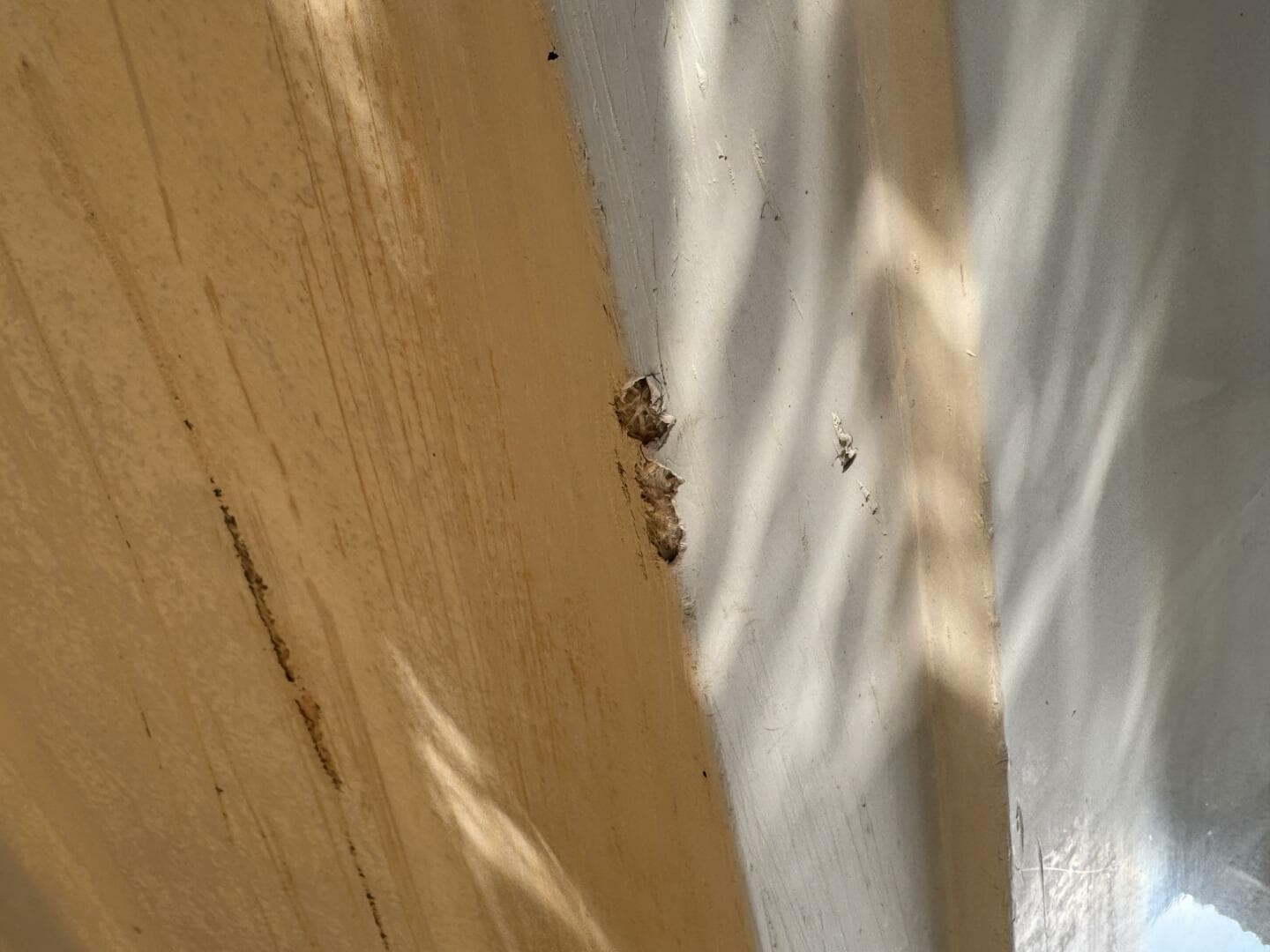 1994 Chaparral Signature 27 Cabin Cruiser