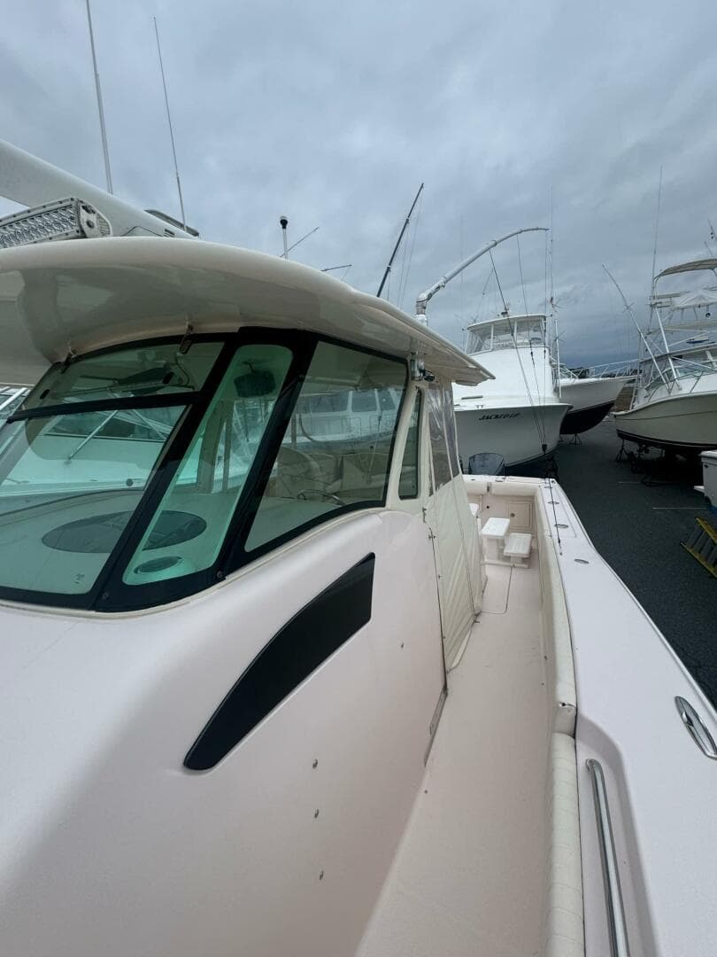 2014 Grady-White Canyon 376