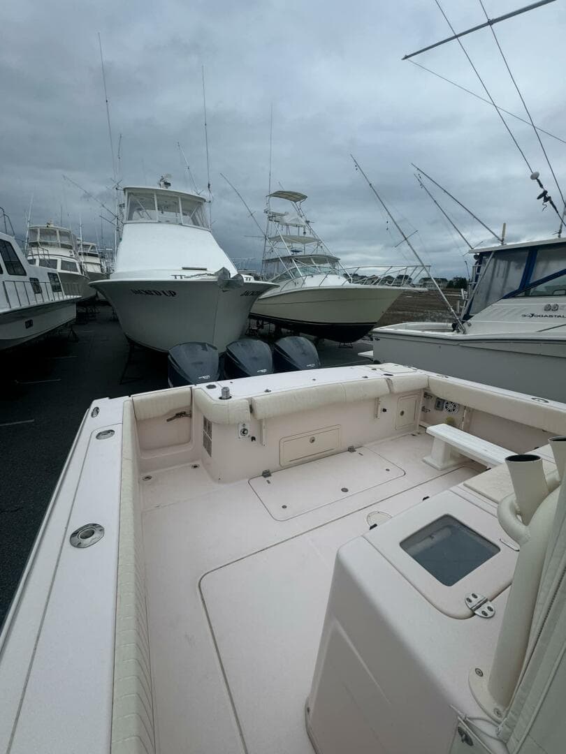 2014 Grady-White Canyon 376