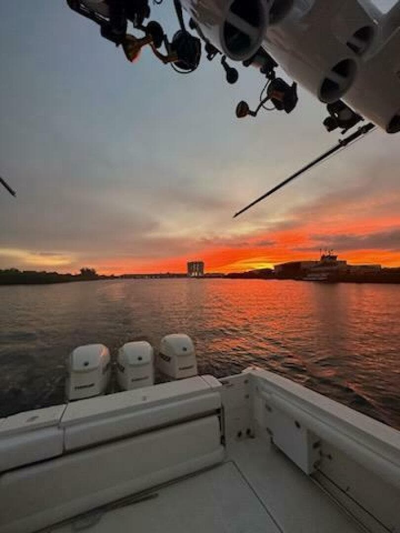 2007 Hydra-Sports 3300VX Vector Express