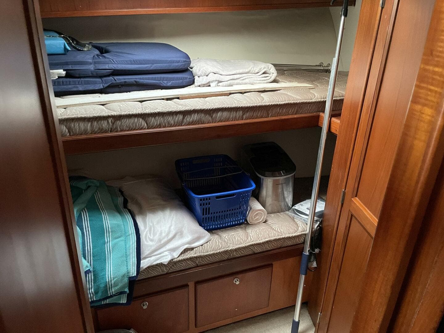 1986 Egg Harbor Convertible