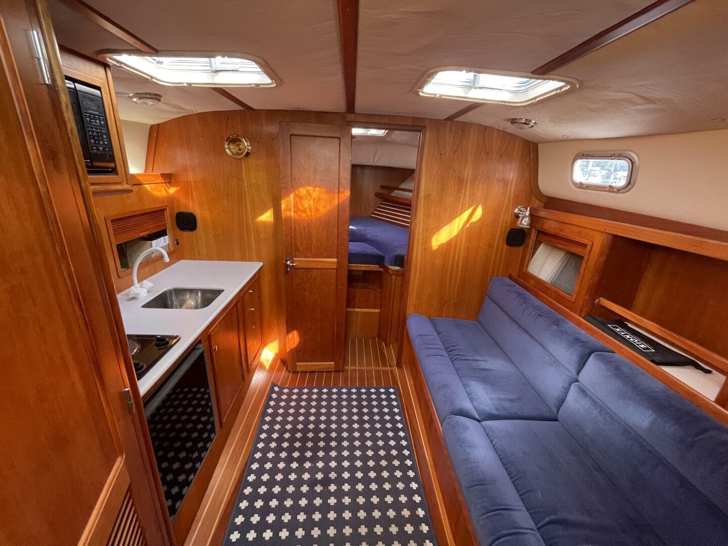 1997 Little Harbor WhisperJet 36