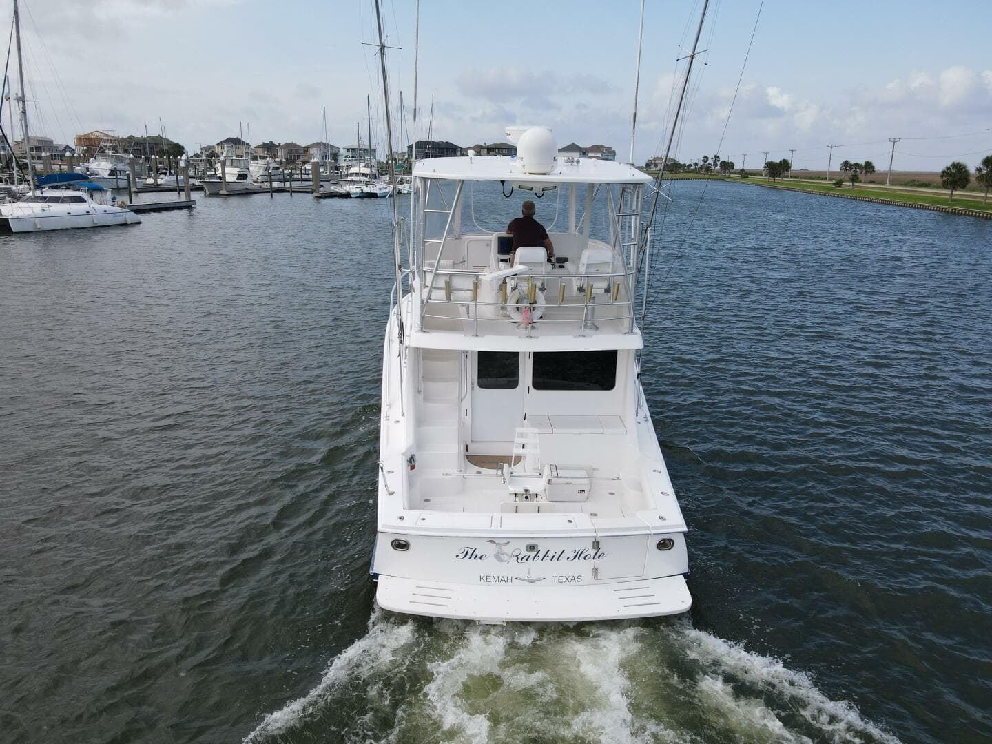 2005 Luhrs 41 Convertible "Rabbit Hole"