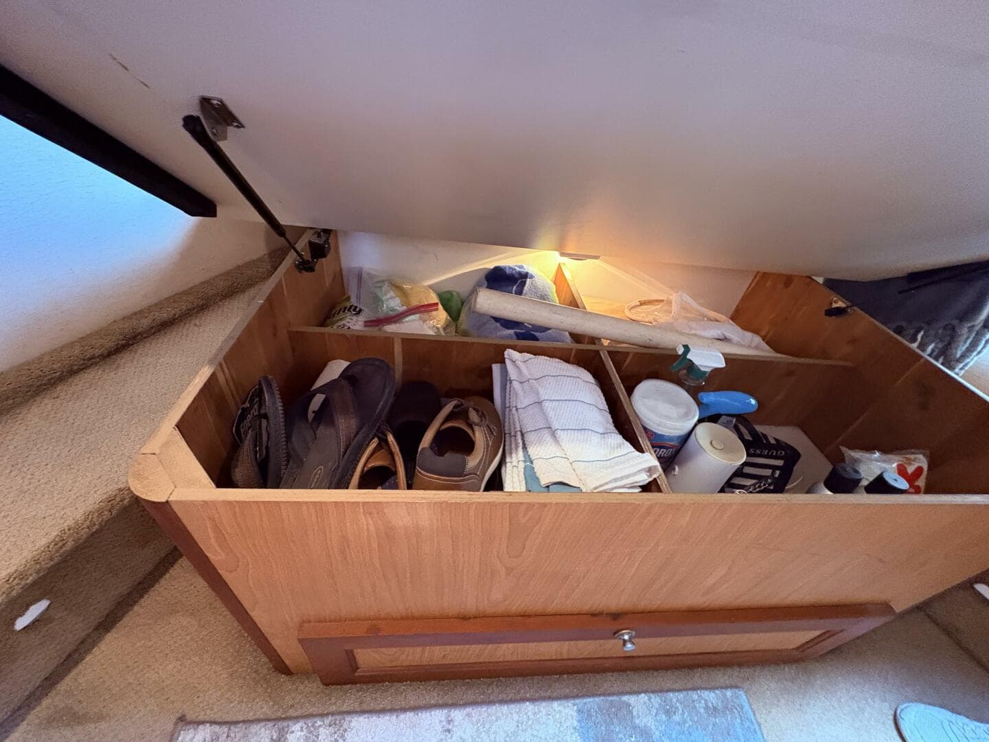 2005 Luhrs 41 Convertible "Rabbit Hole"