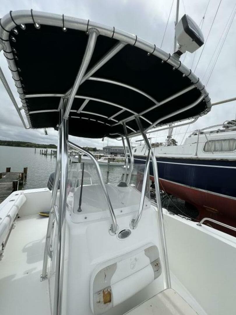 2011 Edgewater 205CC