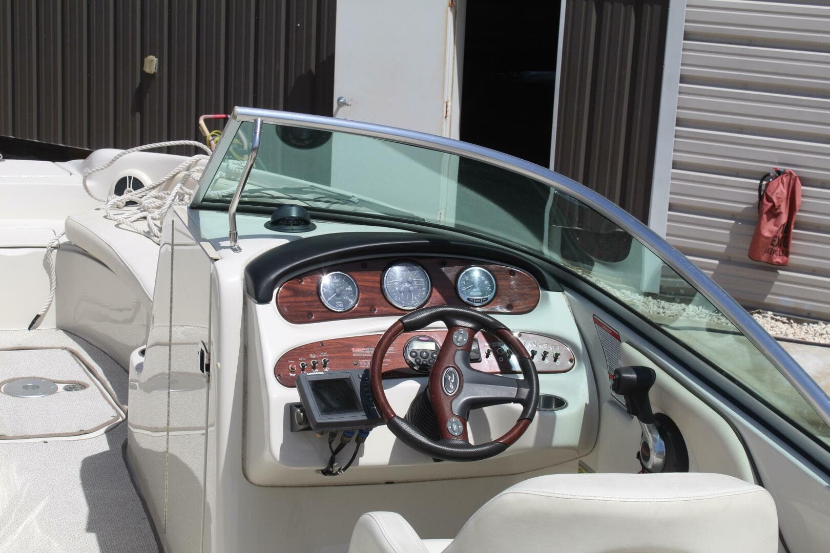 2008 Sea Ray 240 Sundeck