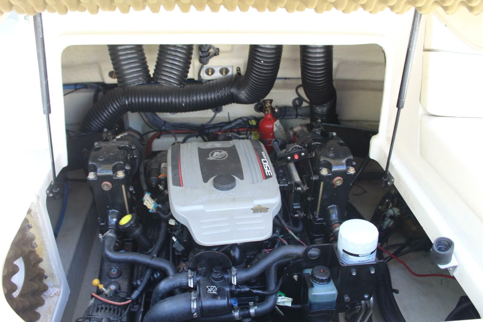 2008 Sea Ray 240 Sundeck