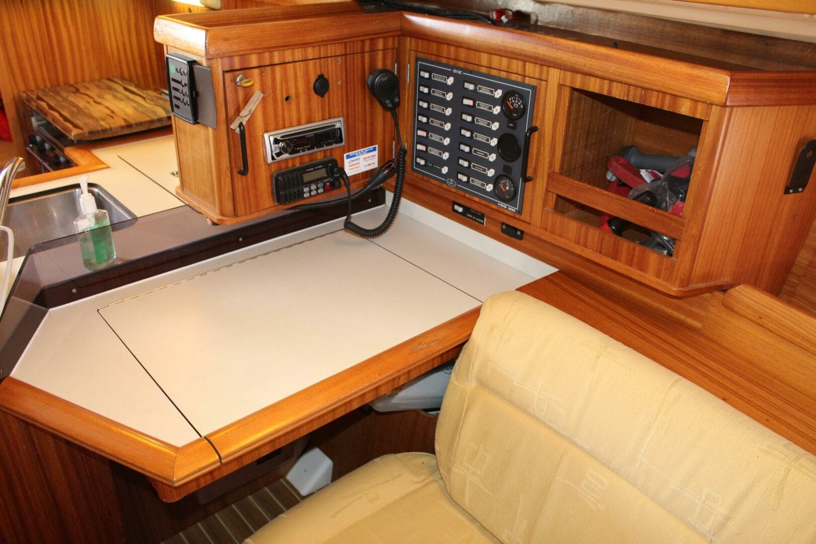 2003 Dufour Gib'Sea 37