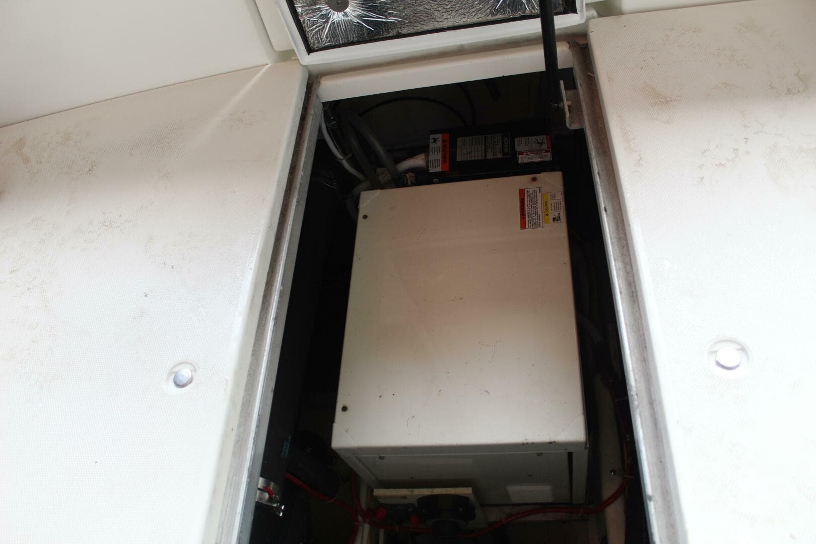 2004 Carver 360 Mariner