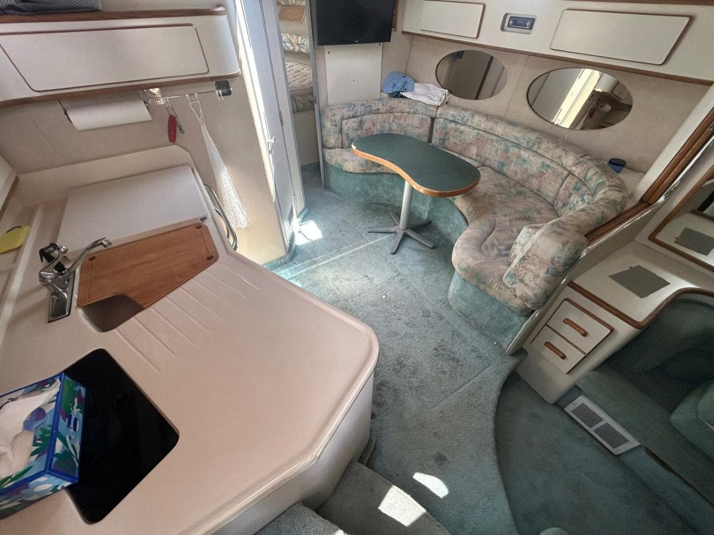 1994 Sea Ray 370 Sundancer