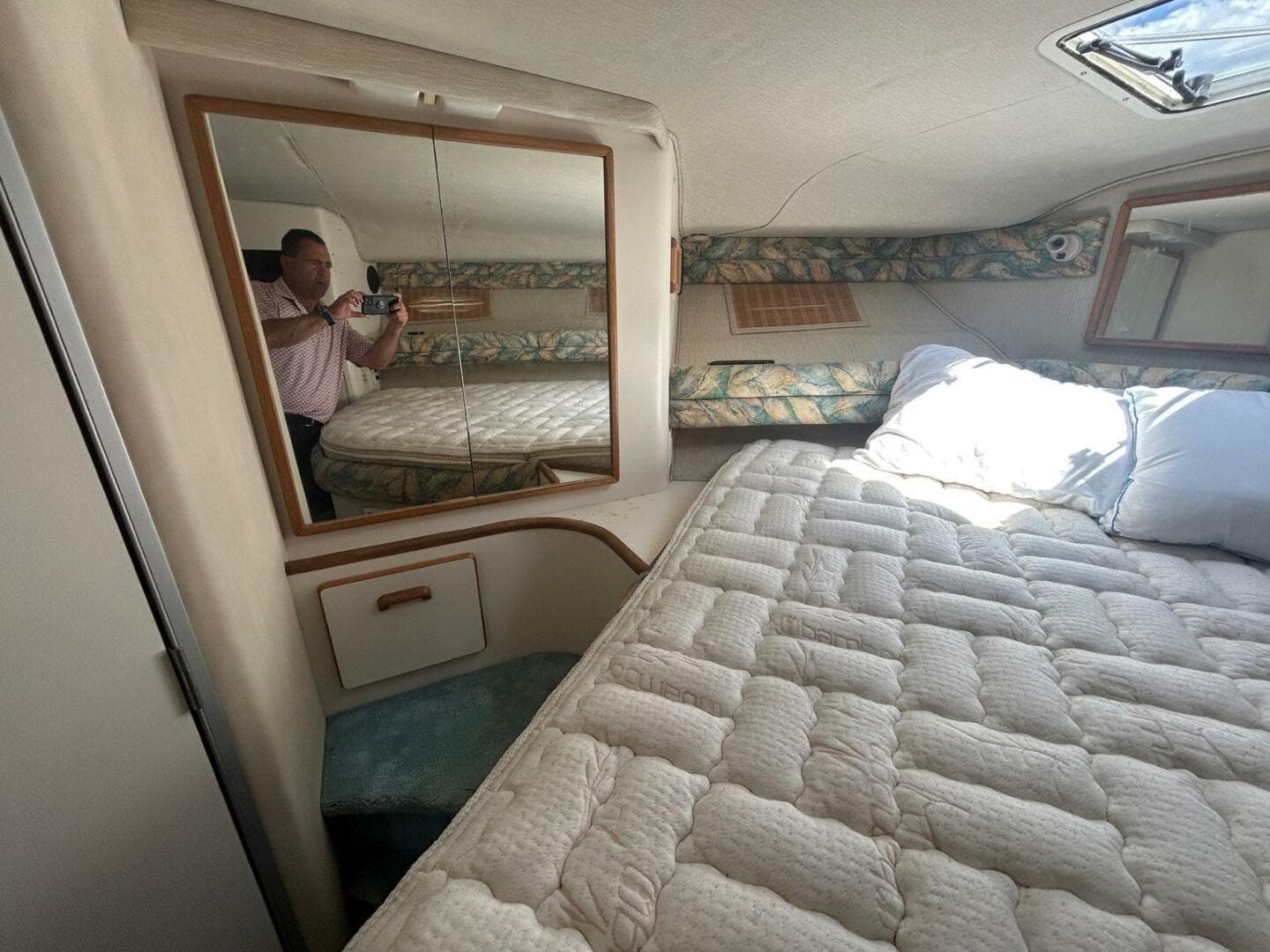 1994 Sea Ray 370 Sundancer