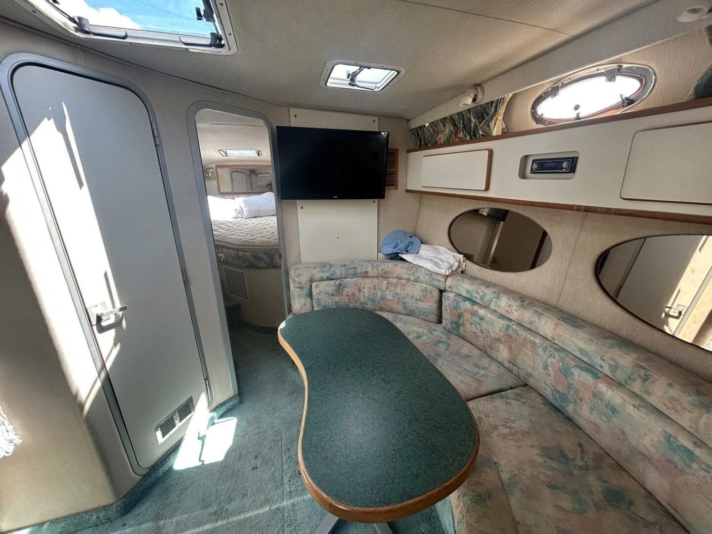 1994 Sea Ray 370 Sundancer