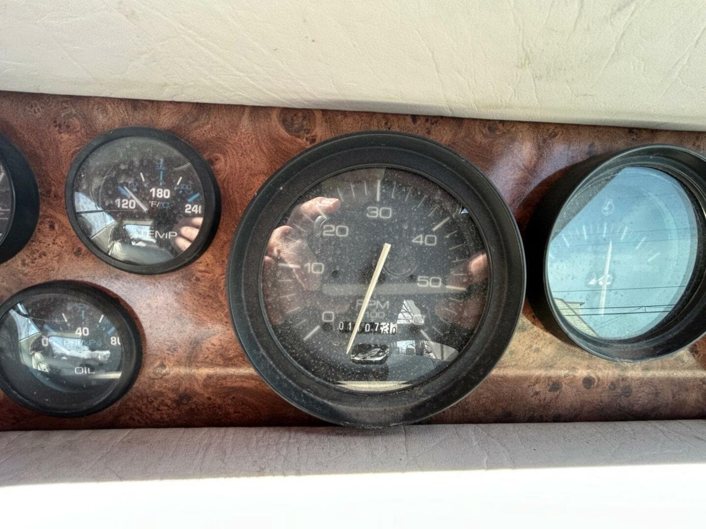 1994 Sea Ray 370 Sundancer