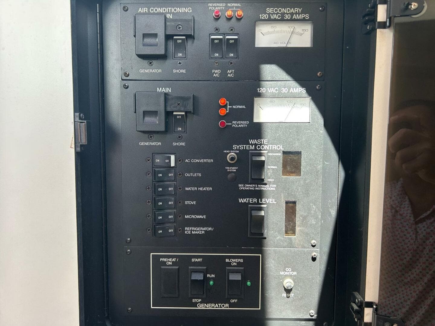 1994 Sea Ray 370 Sundancer