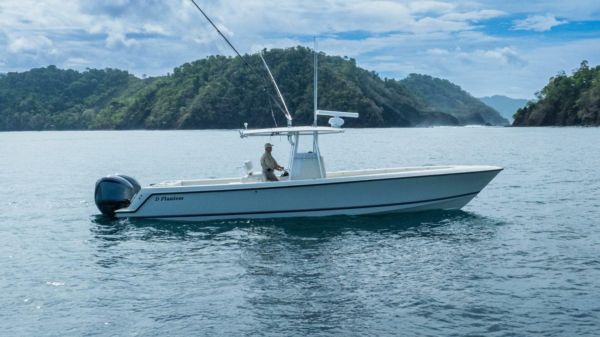 2007 Contender 33 -Profile