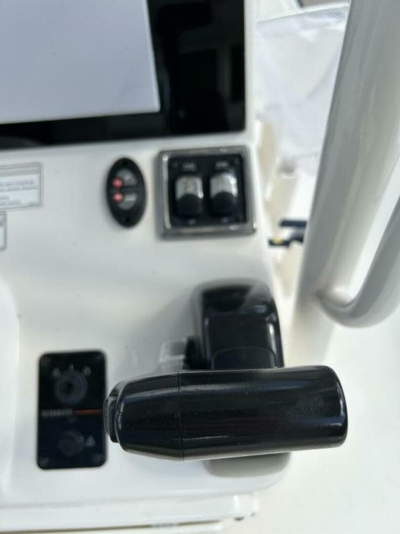 2017 Pathfinder 2200 TRS