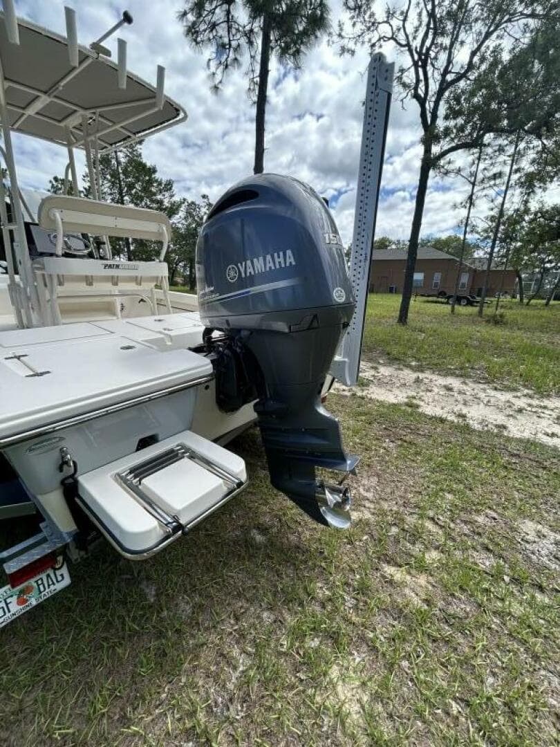 2017 Pathfinder 2200 TRS