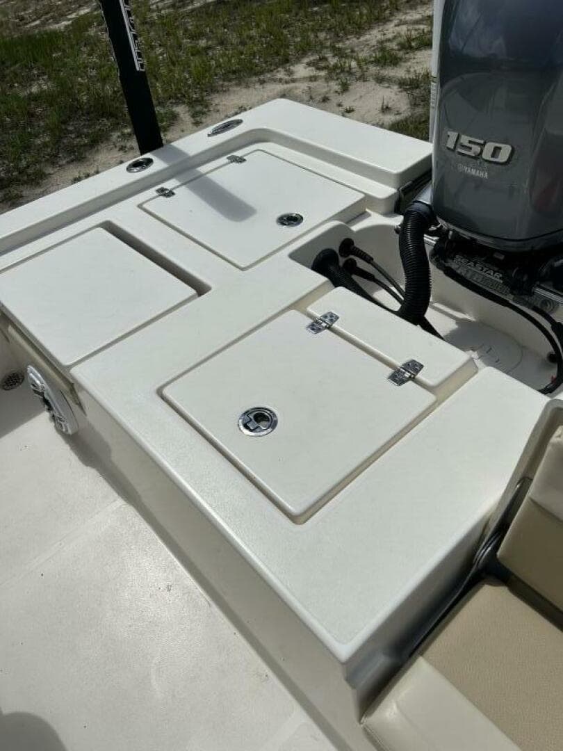 2017 Pathfinder 2200 TRS