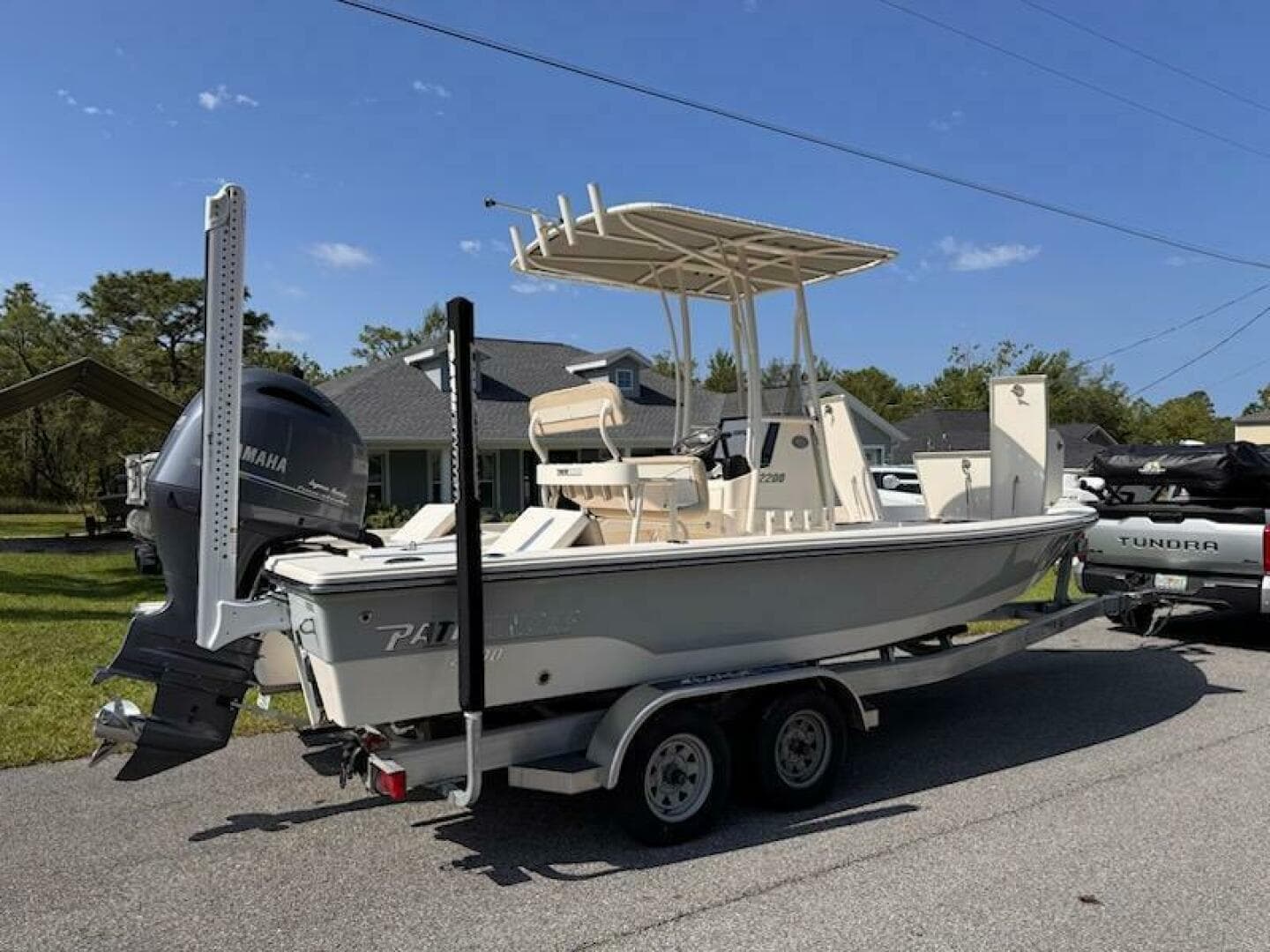 2017 Pathfinder 2200 TRS