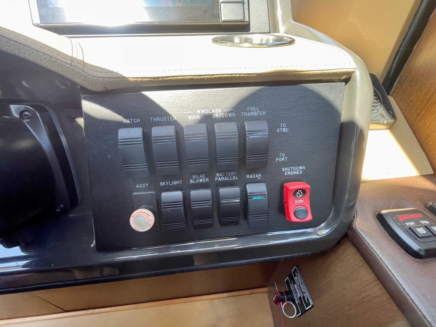 2017 Sea Ray 400 Sundancer