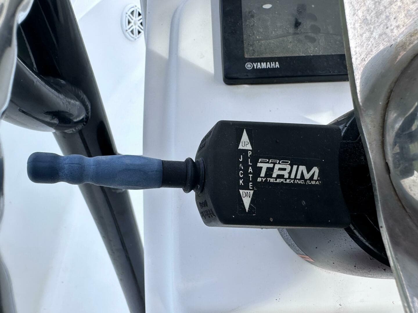 2014 Sportsman Masters 247 Bay Boat