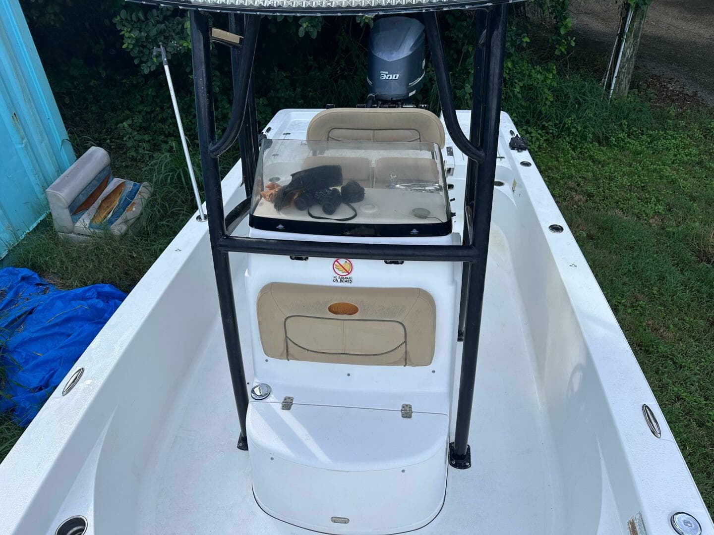 2014 Sportsman Masters 247 Bay Boat