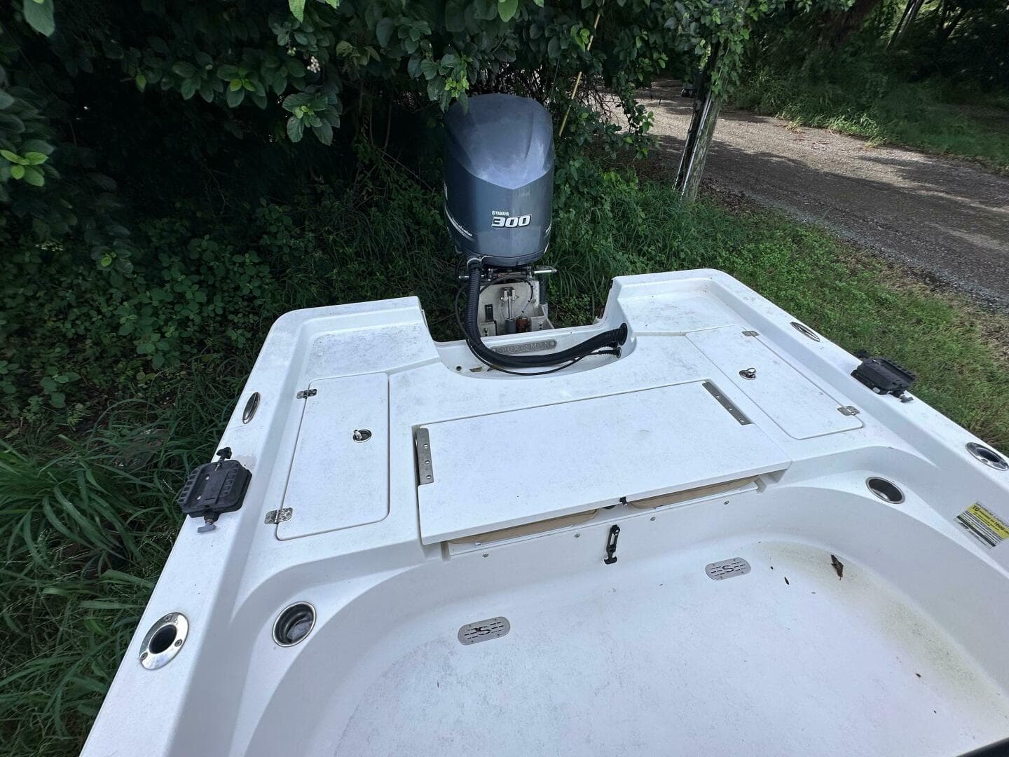 2014 Sportsman Masters 247 Bay Boat