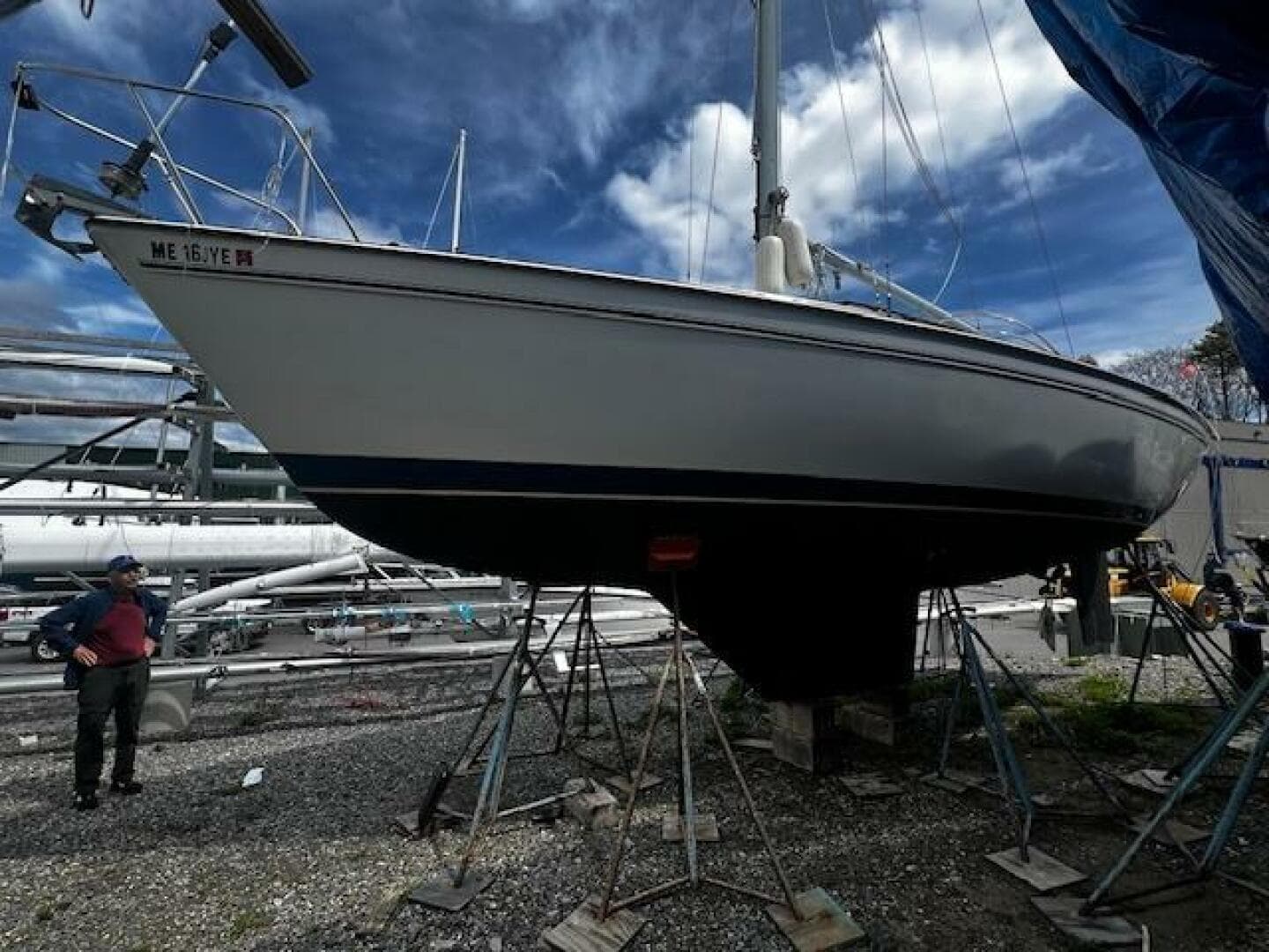 1983 Pearson 303 Sloop