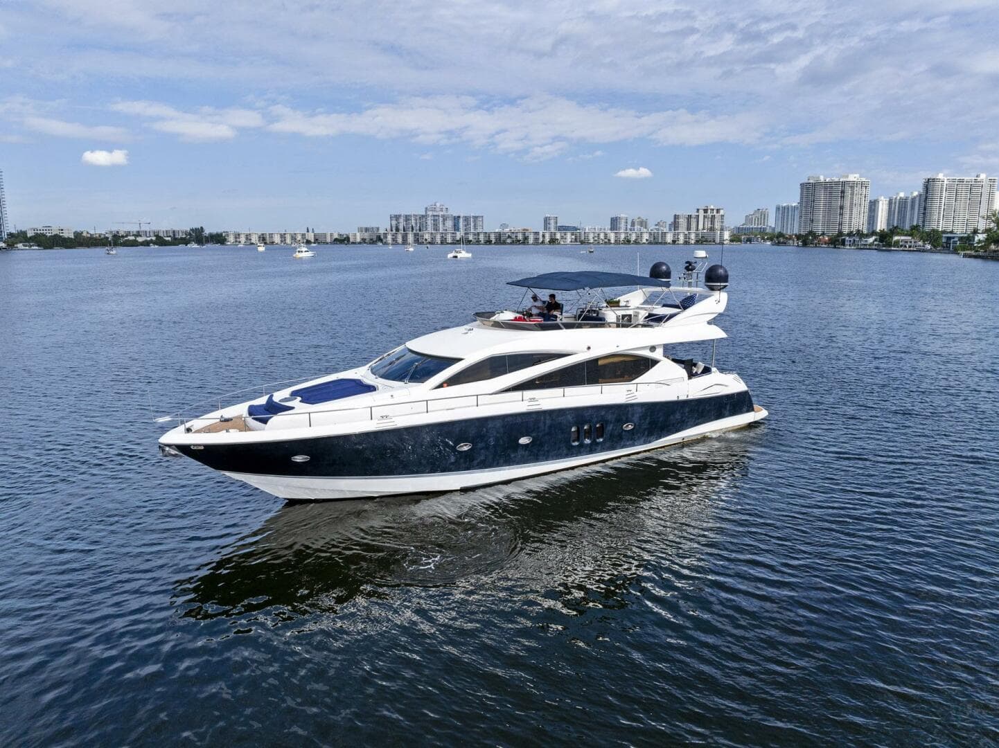 2006 Sunseeker 75 Yacht