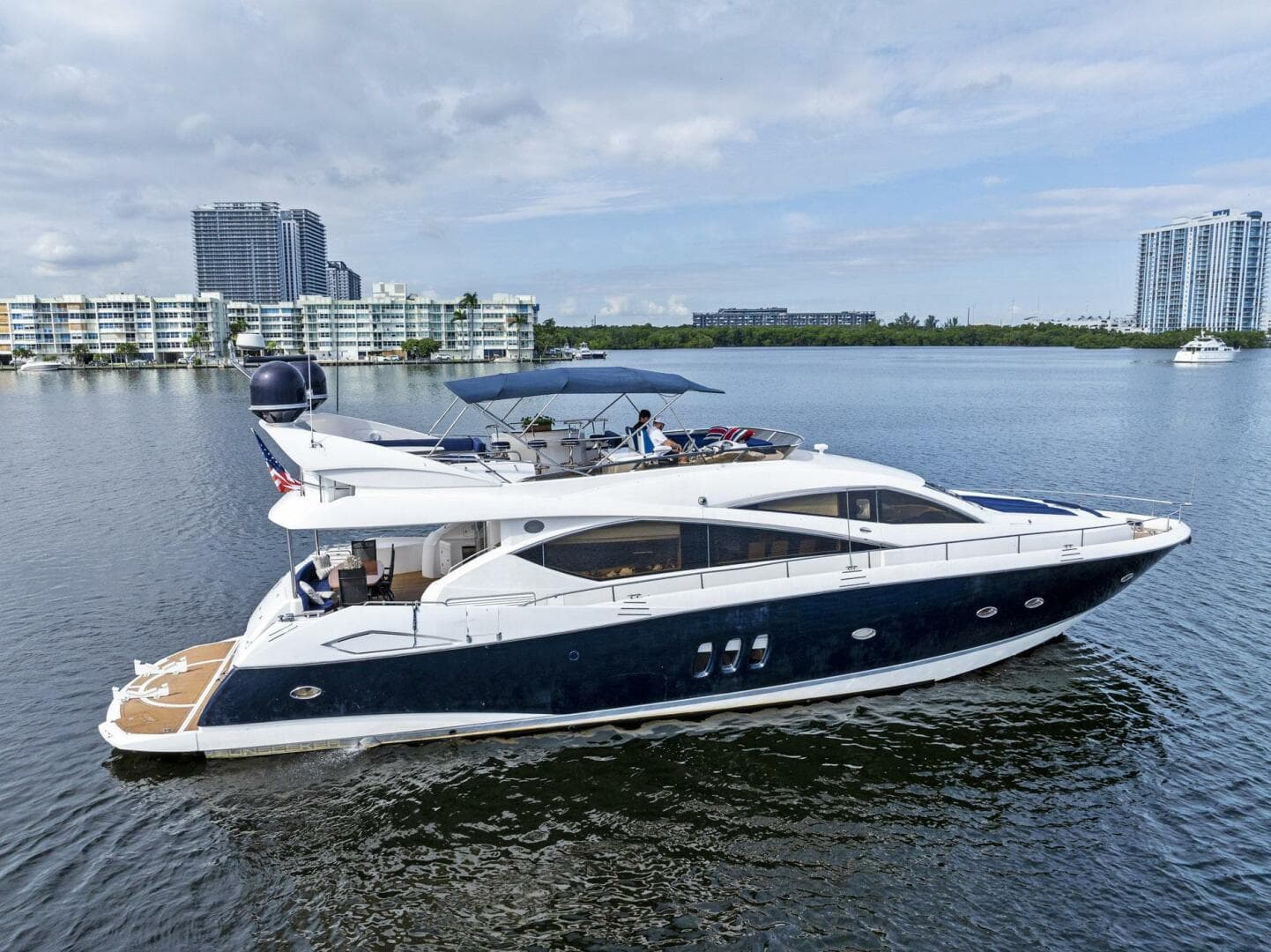 2006 Sunseeker 75 Yacht