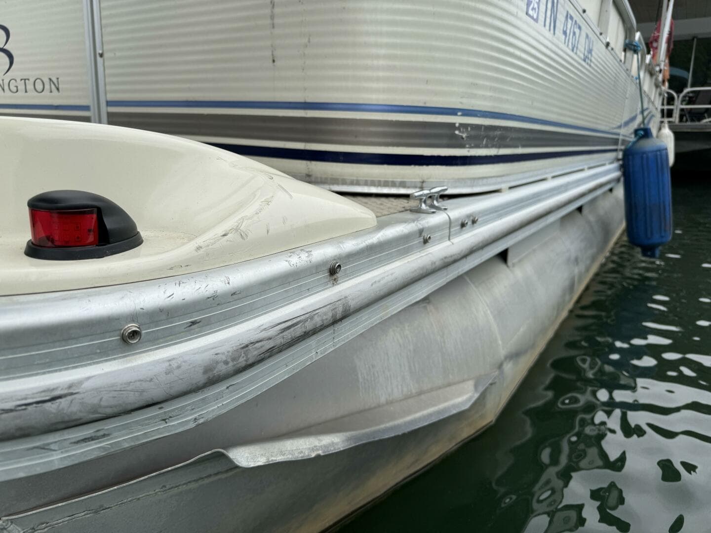 2002 Bennington 257L Pontoon Boat