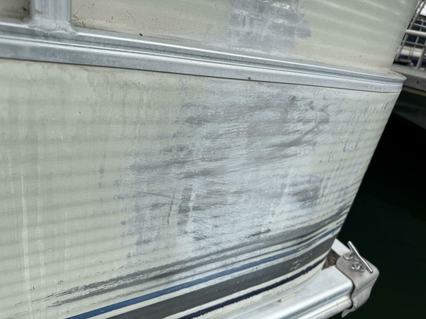 2002 Bennington 257L Pontoon Boat