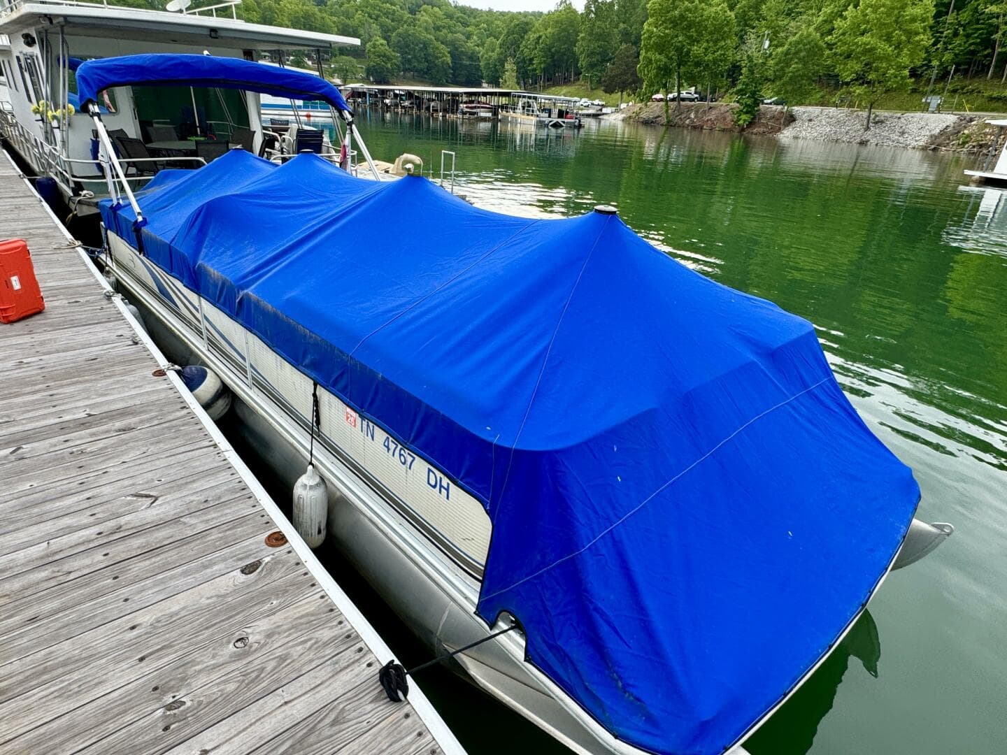 2002 Bennington 257L Pontoon Boat
