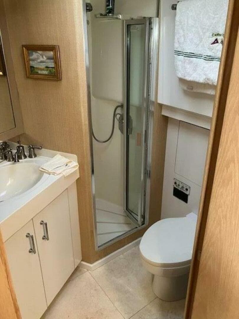 1996 Hatteras Sport Deck