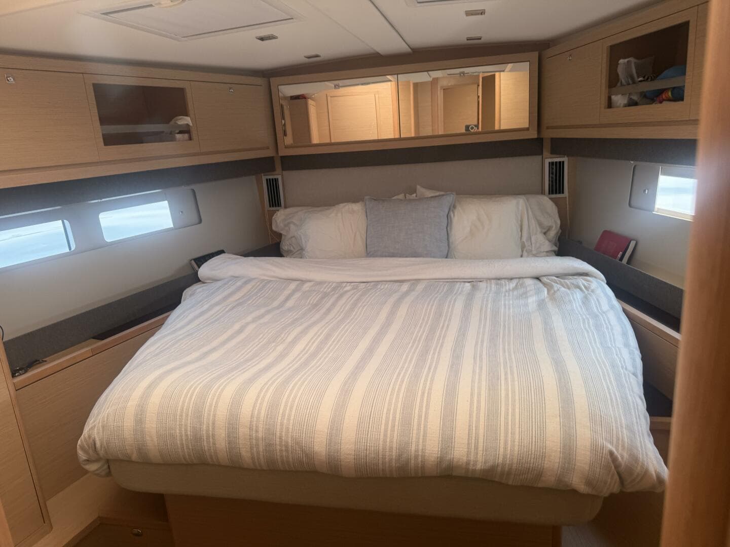 2022 Dufour 530 Ocean Version