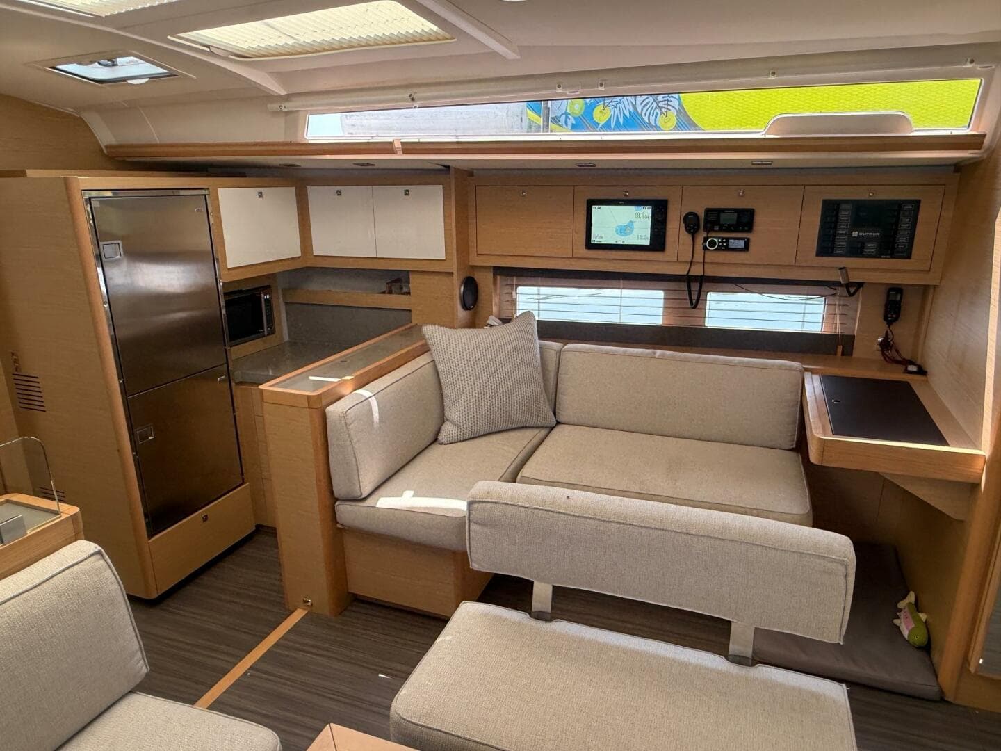 2022 Dufour 530 Ocean Version