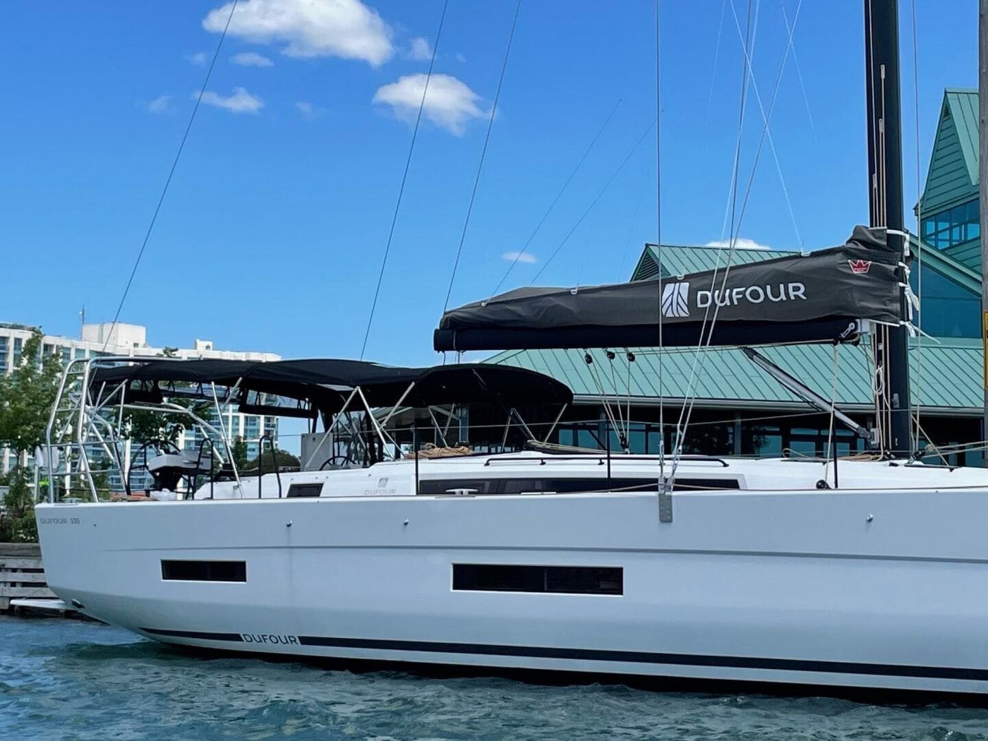 2022 Dufour 530 Ocean Version