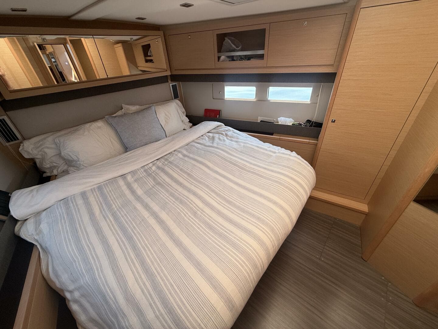 2022 Dufour 530 Ocean Version