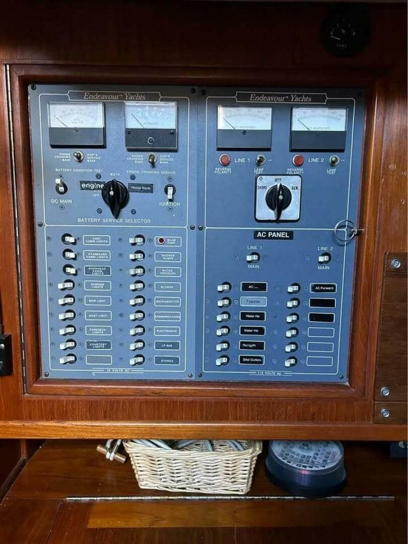 1986 Endeavour 42 CC