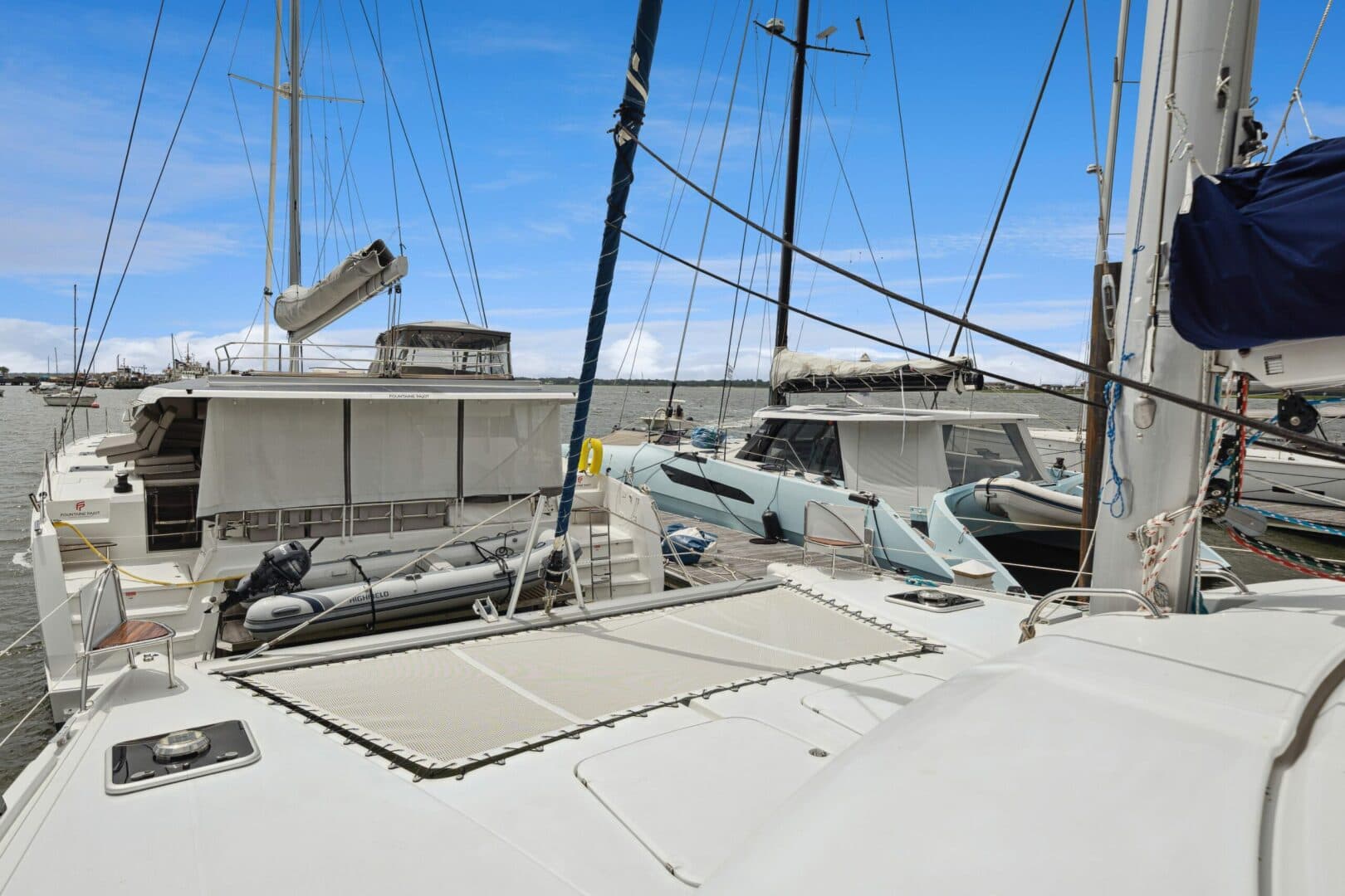 2014-fountaine-pajot-helia-44-sail-9755226-20250618093219101-1.jpg