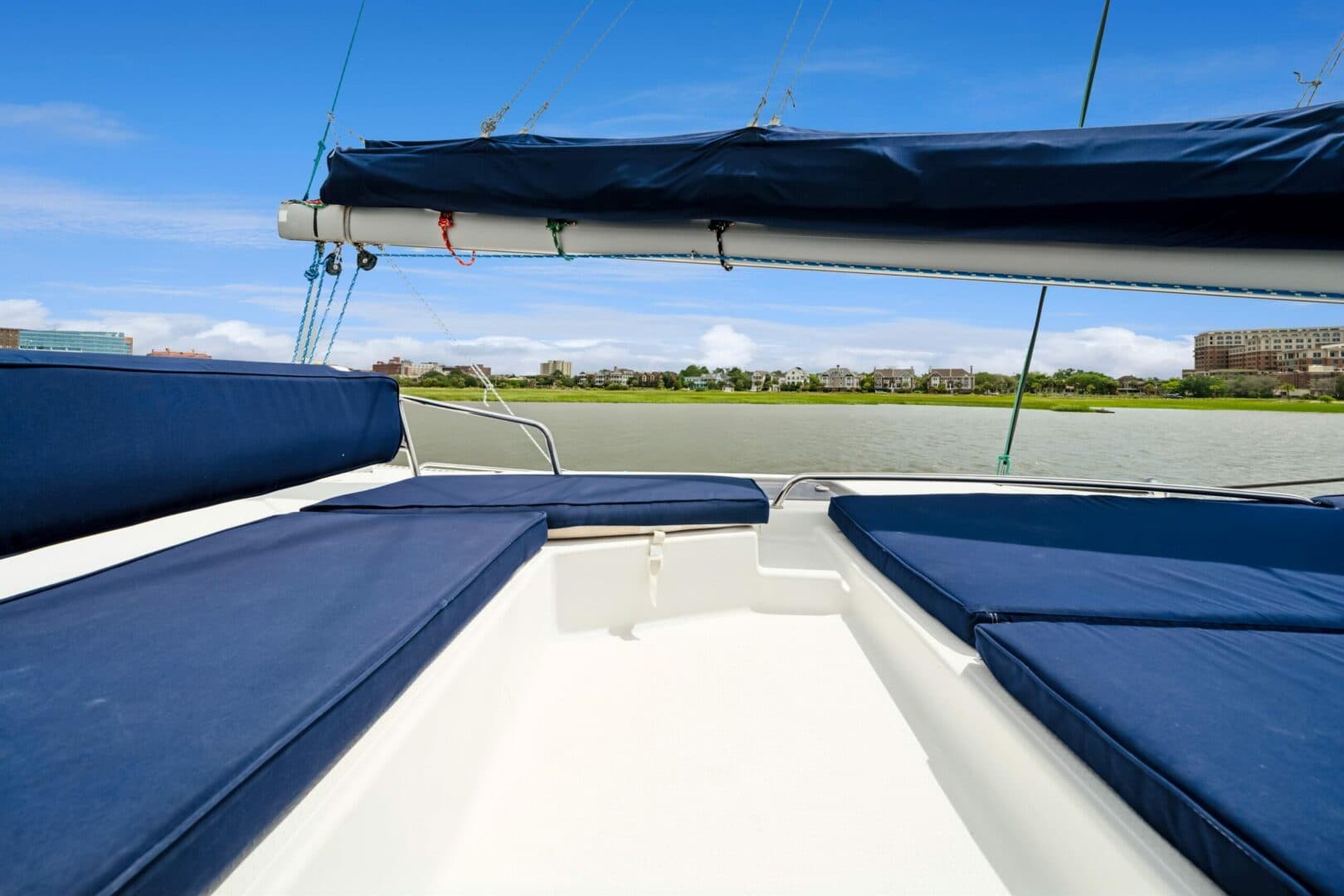 2014-fountaine-pajot-helia-44-sail-9755226-20250618093755815-1.jpg