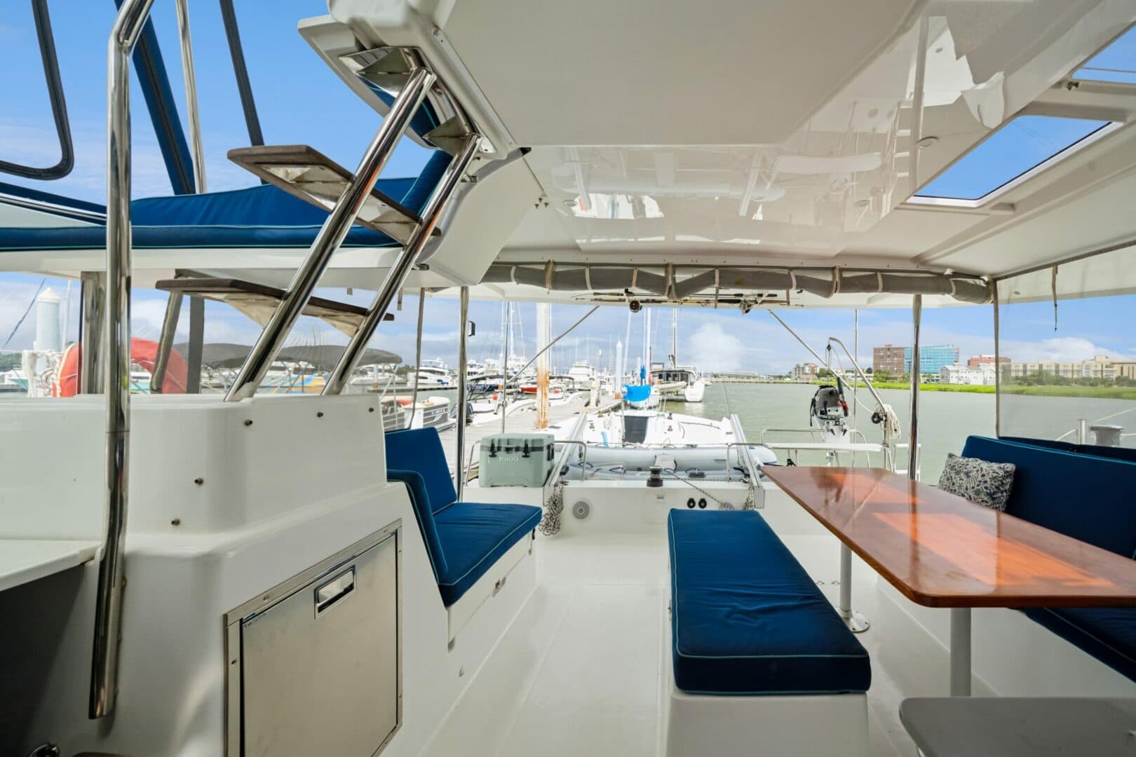 2014-fountaine-pajot-helia-44-sail-9755226-20250618093320650-1.jpg