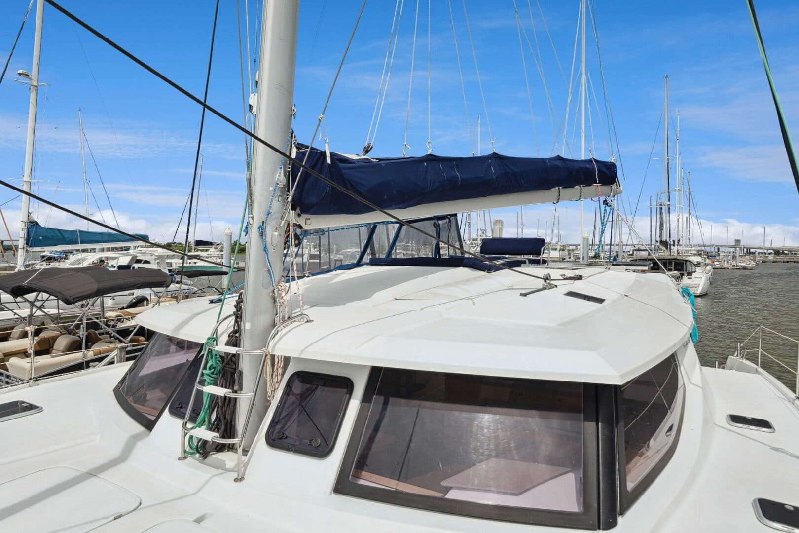 2014-fountaine-pajot-helia-44-sail-9755226-20250618093214772-1.jpg