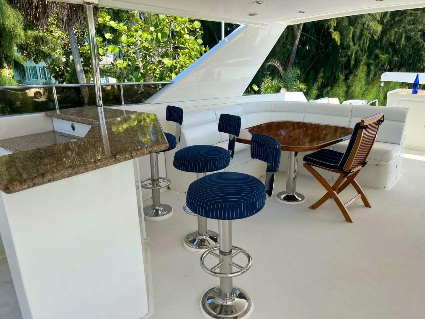 2002 Hargrave Hargrave 100 Capri