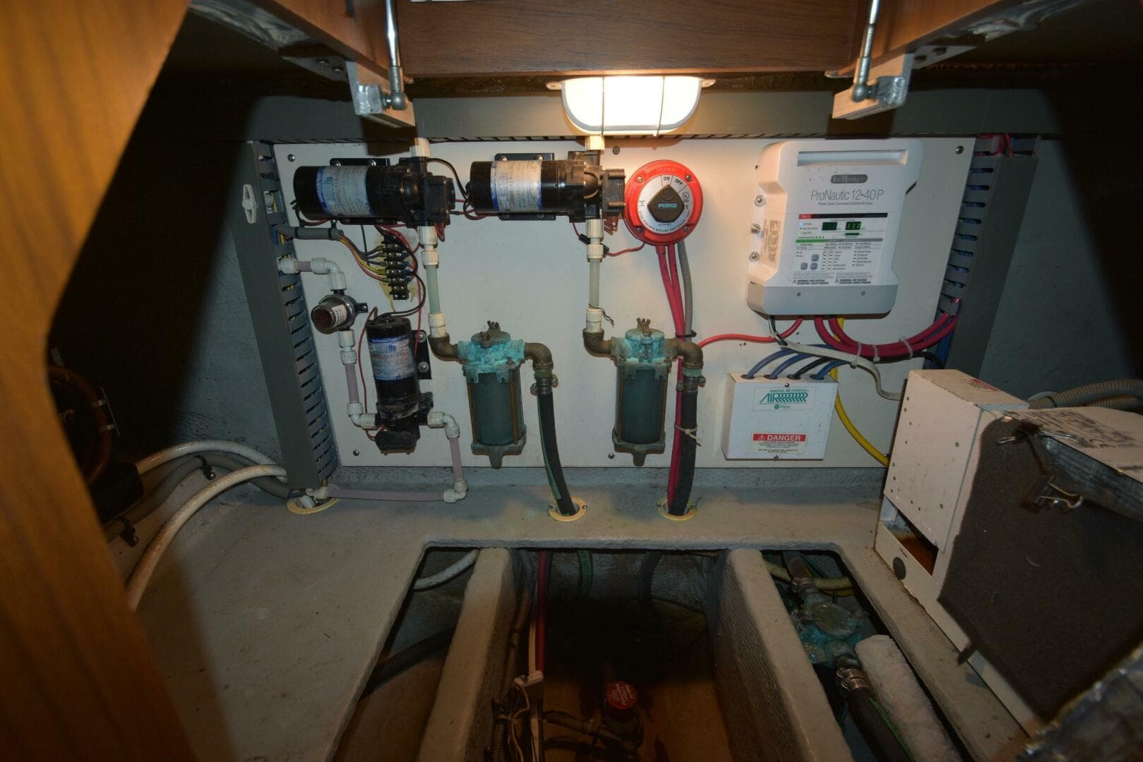 2001 Luhrs 340 Convertible Power 9793673 978240392 0 140520250908 56