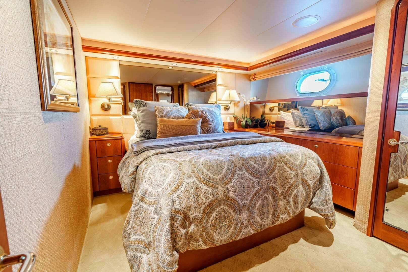 2003 Westport Cockpit Motor Yacht