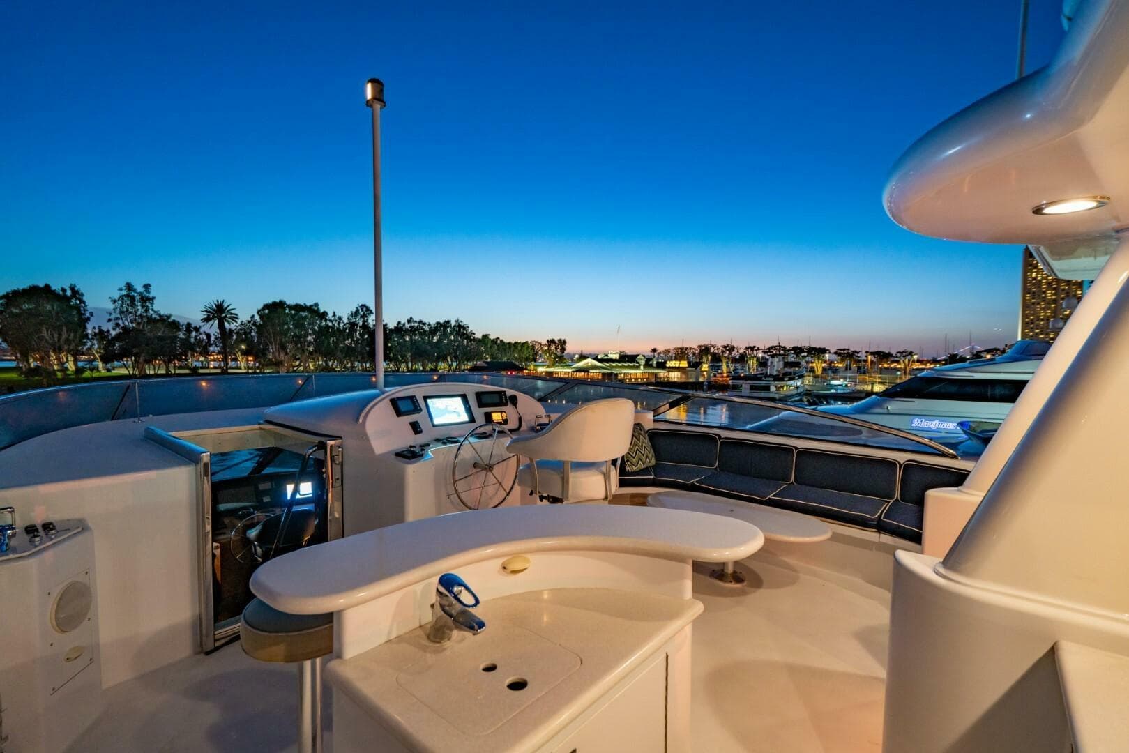 2003 Westport Cockpit Motor Yacht